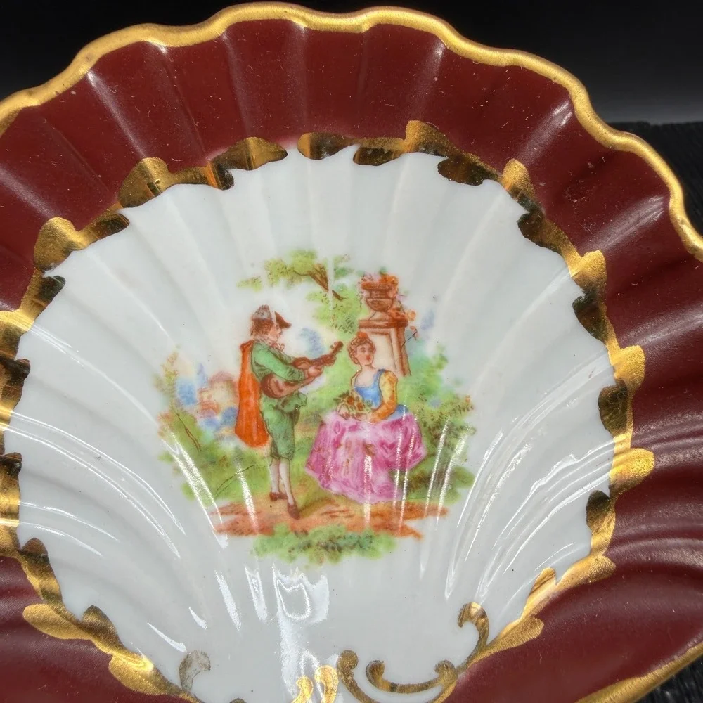Vintage M Germany Porcelain Shell Trinket Dish Courting Couple Burgundy Gold VTG